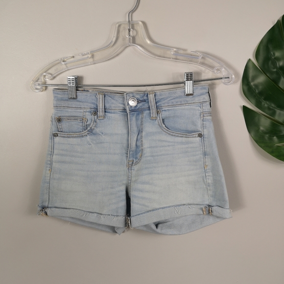 American Eagle highrise shortie